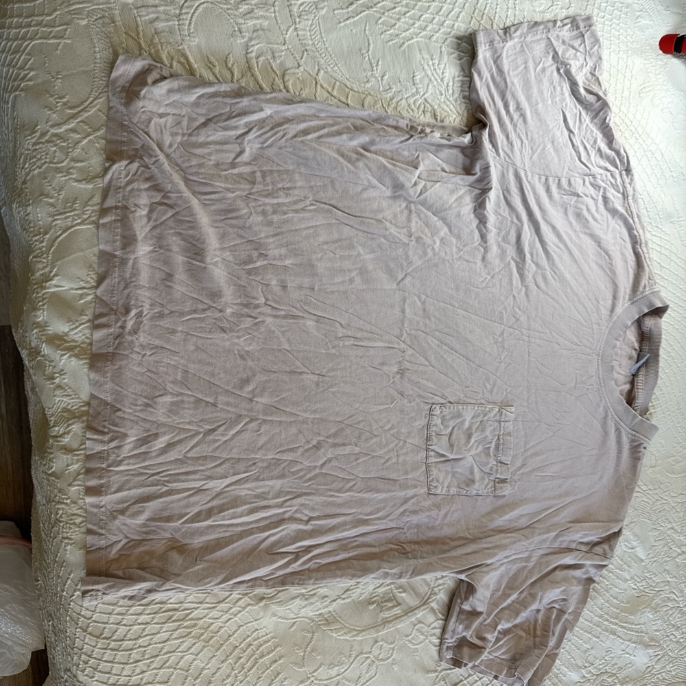 Casual Beige T-Shirt with Pocket